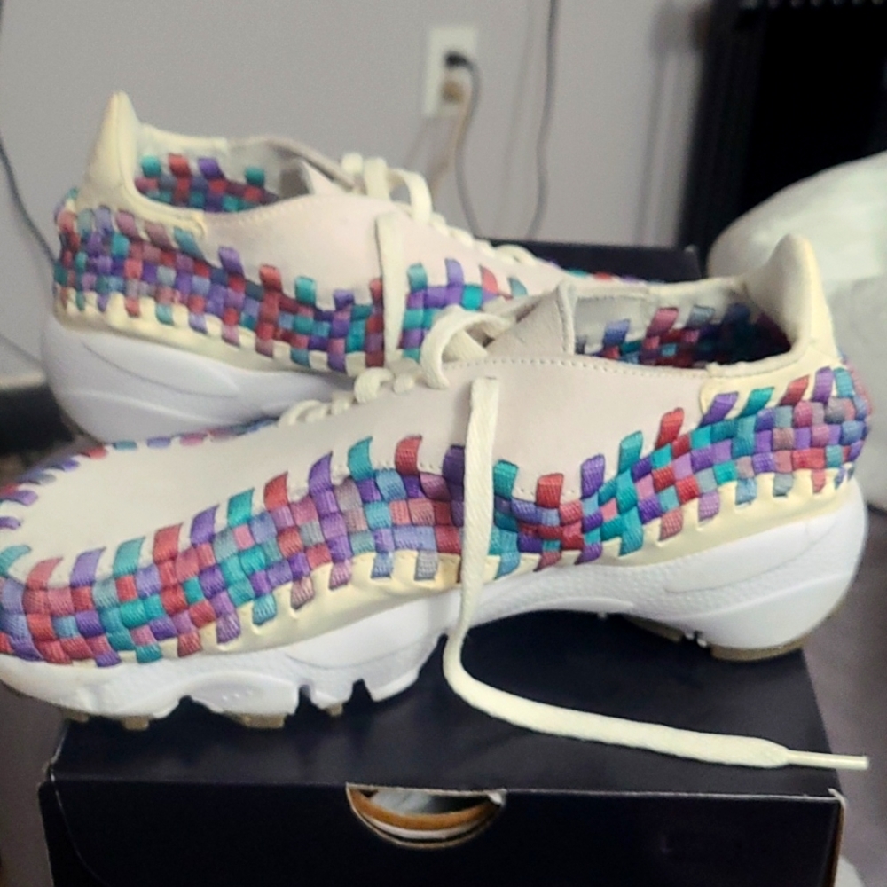 Nike Shoe scape Exclusives